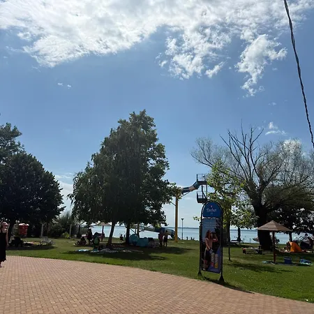 Ponton アパート *